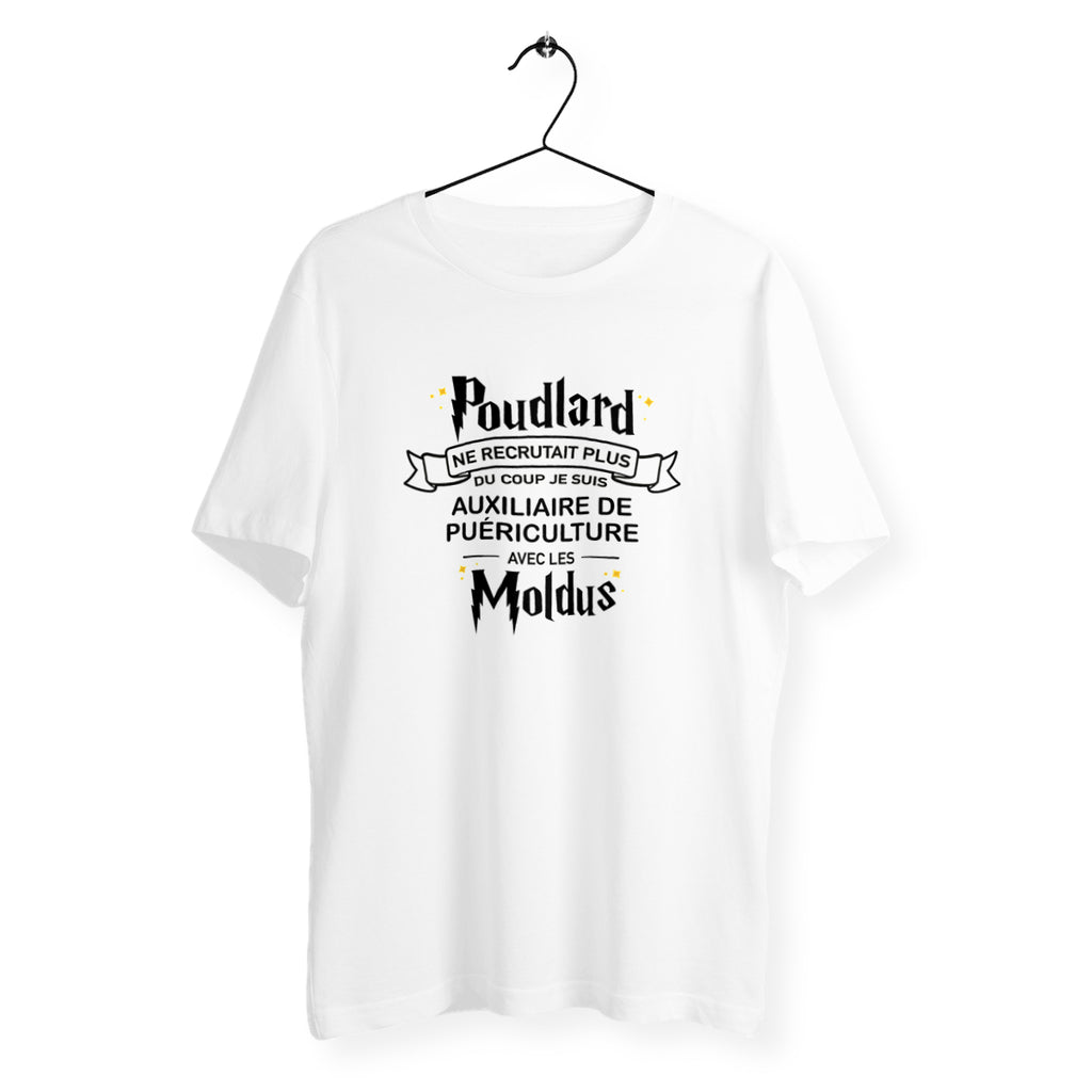 Je suis Auxiliaire de puériculture avec les moldus